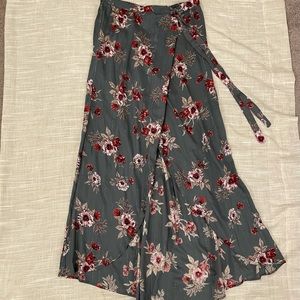 Francesca’s floral skirt